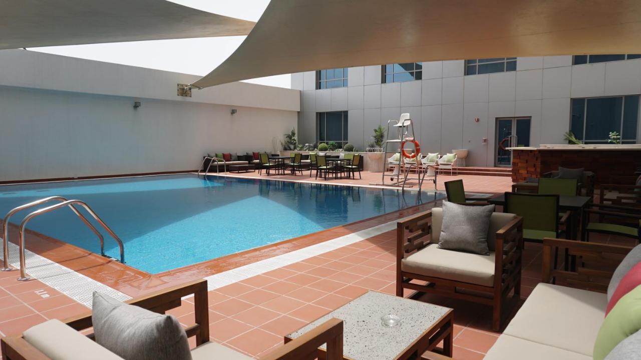 อดาจิโอ เจดดาห์ ซิตี้เซ็นเตอร์ Hotel ภายนอก รูปภาพ